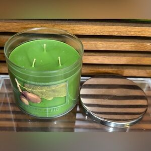 Rare HTF Bath & Body Works Acorn & Fig 3-Wick Scented Candle